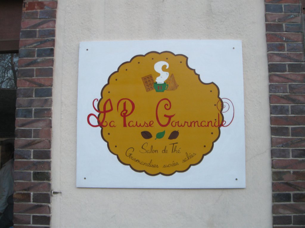 Logo et enseigne réalisés pour un salon de thé (janvier 2015)
